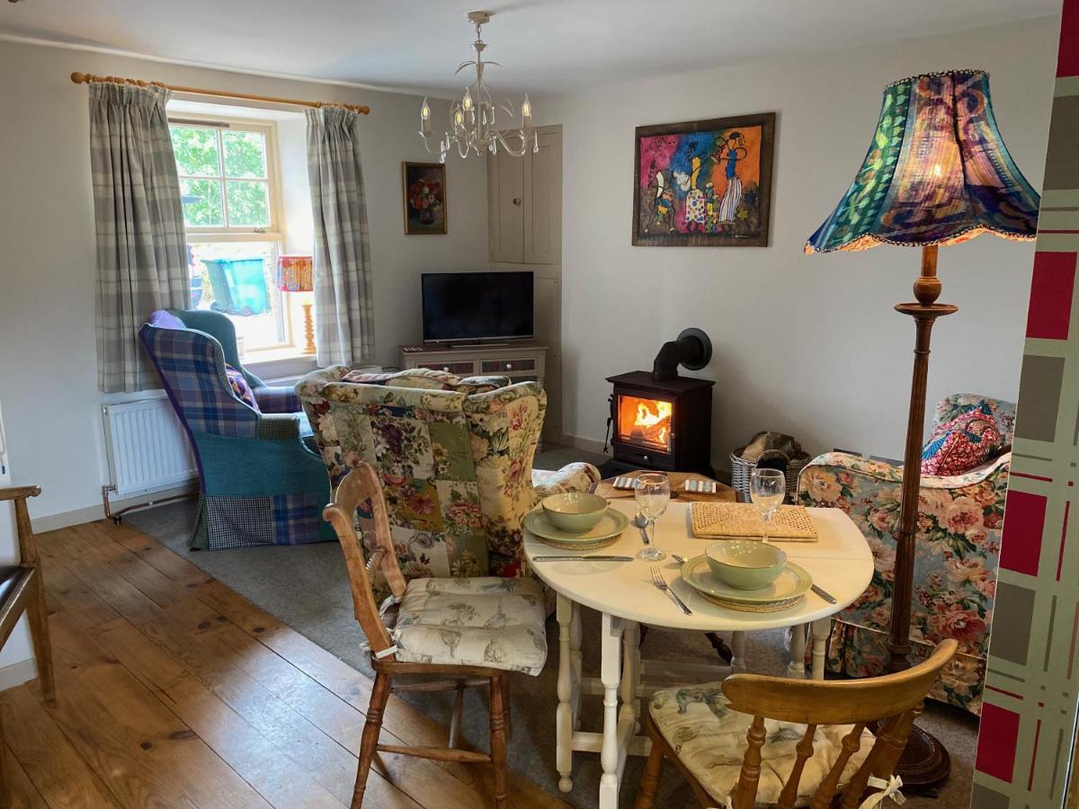 Quirky Highland Cottage With Stunning Views Fearn Lodge Екстер'єр фото